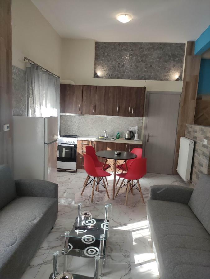 Gcm 2 Rooms Kentro กาเตรินี ภายนอก รูปภาพ